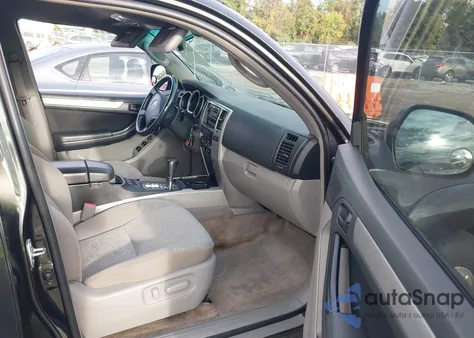 2006 Toyota 4Runner Sr5 V6 z USA, uszkodzony, nr VIN JTEZU14R668049154